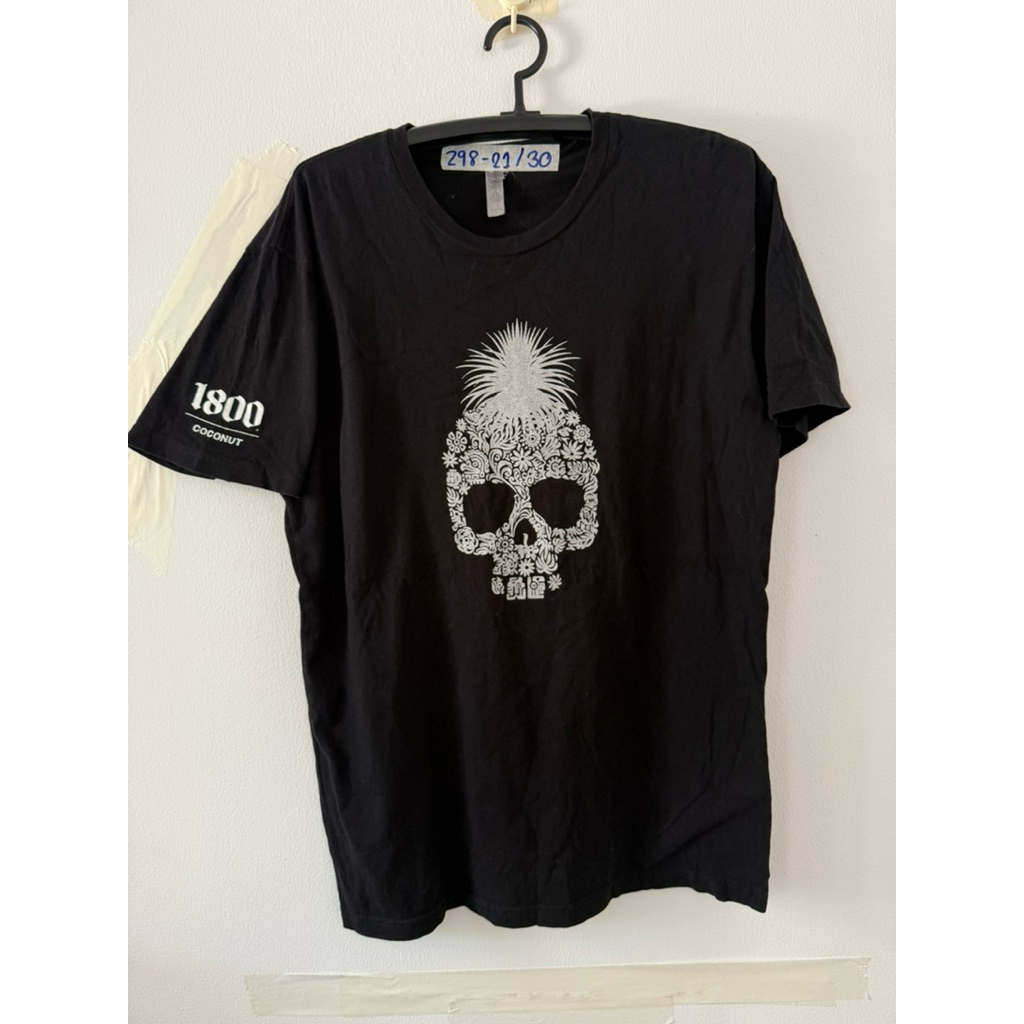 เสื้อยืดมือสองลาย 1800 COCONUT ไซส์ L | 3ตัว100
