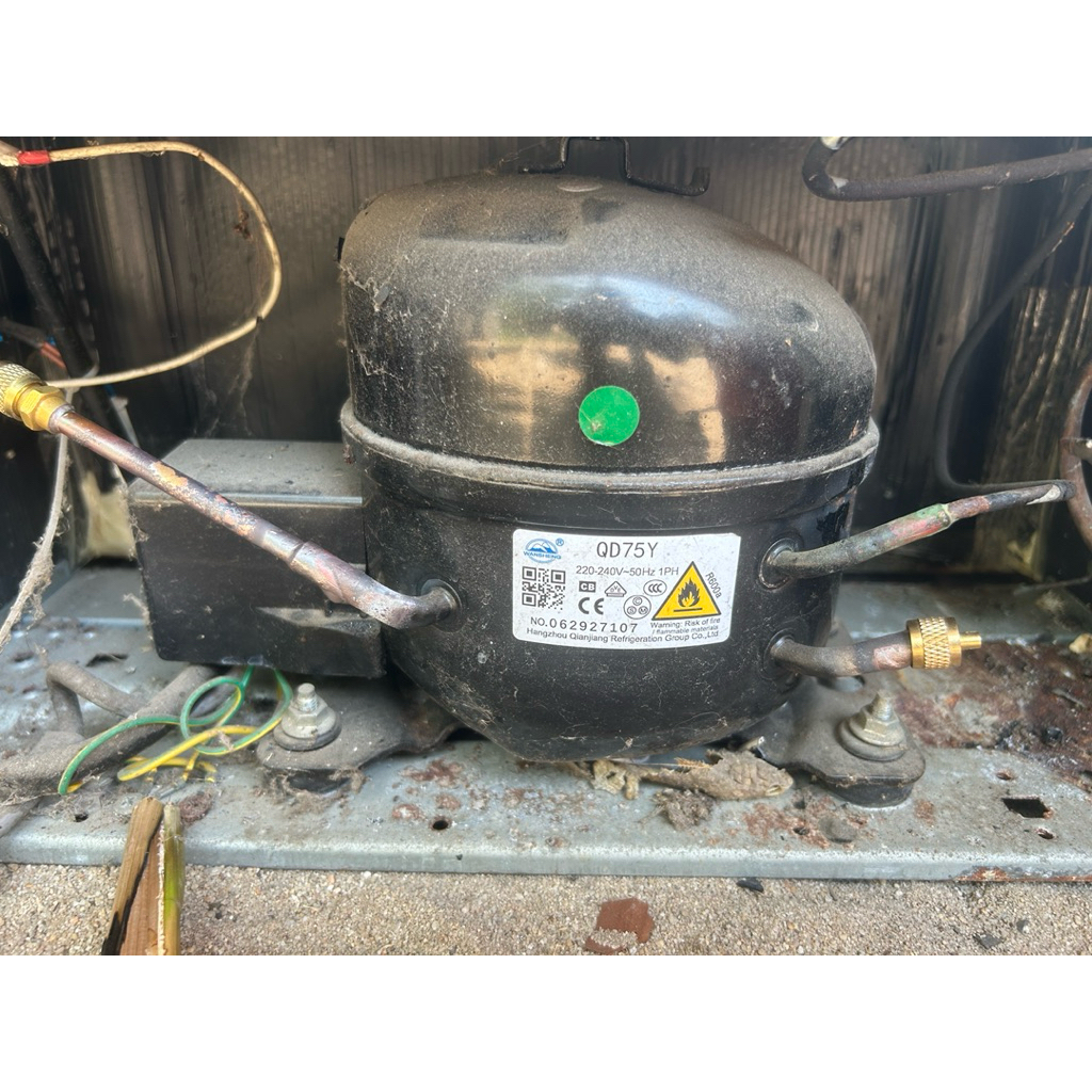 คอมเพรสเซอร์ QD75Y r600a(ตู้แช่)