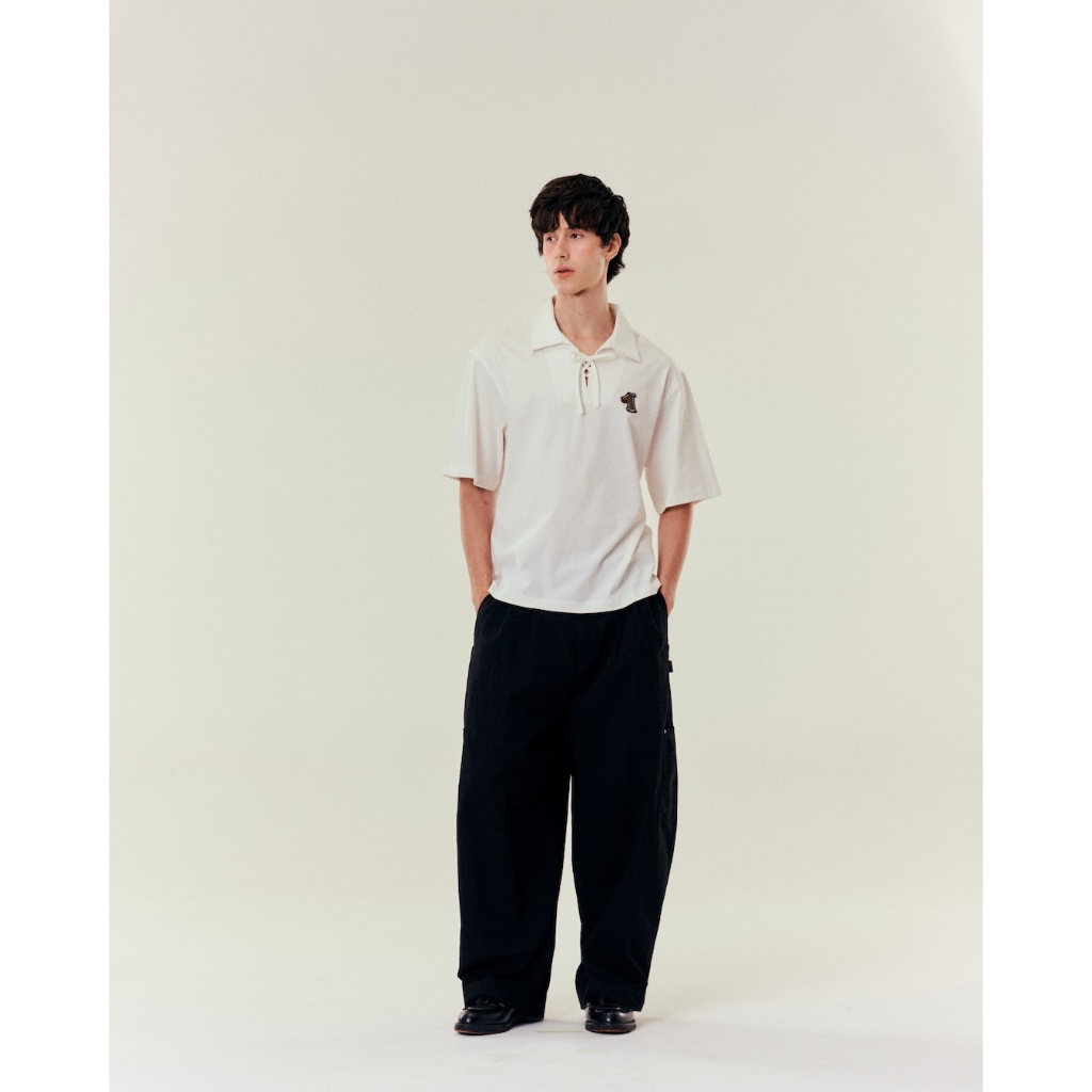 S26MD SMILEYHOUND LACE-UP POLO WITH RIBBON LOGO
