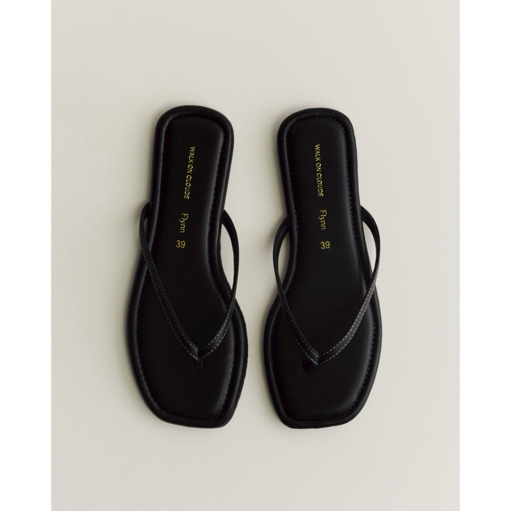 ส่งต่อ 39 สีดำ ‼️ รองเท้า Flynn - City Sandals  รองเท้าแตะหนัง นุ่ม เบาที่สุดในตลาดผ่านการทดสอบแล้ว