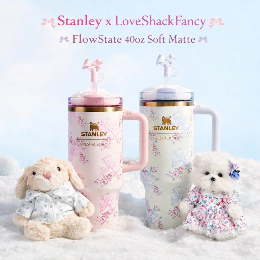 Stanley 40oz LoveShackFancy แก้วน้ำ 1200ml เก็บร้อนเย็น มีหูจับ พร้อมส่ง