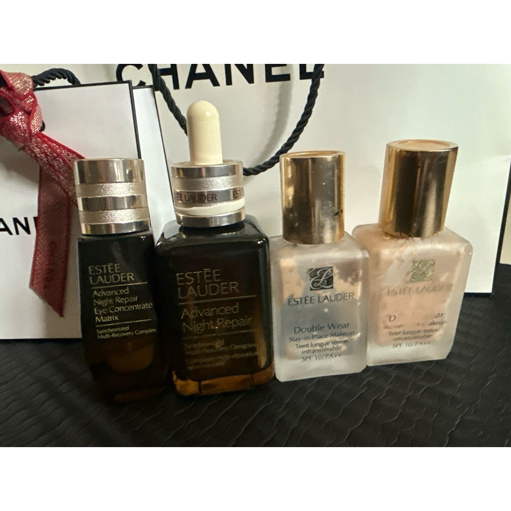 ขวดเปล่าเอสเต้ ลอเดอร์ anr /รองพื้นestee lauder