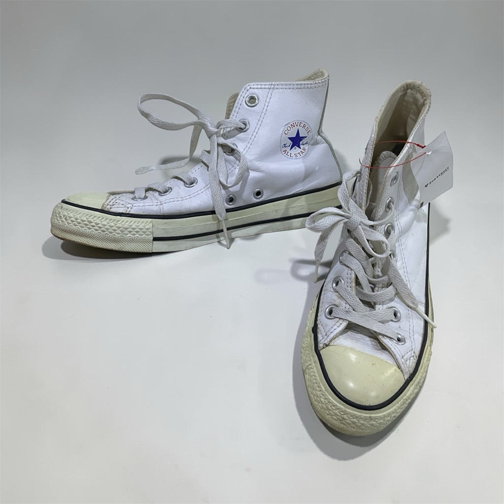 รองเท้า converse หนังแท้ งานมือสองตู้ญี่ปุ่น ไม่ผ่านการใช้งาน พื้นใหม่เอี่ยม
