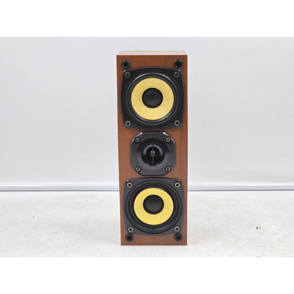 BJ38 ลำโพงญี่ปุ่นมือสอง 1 ข้าง (BJ) DENON SC-A7000 30-80W 6 โอห์ม Woofer 2.5 นิ้ว x2 Size ตู้ 9x10x2