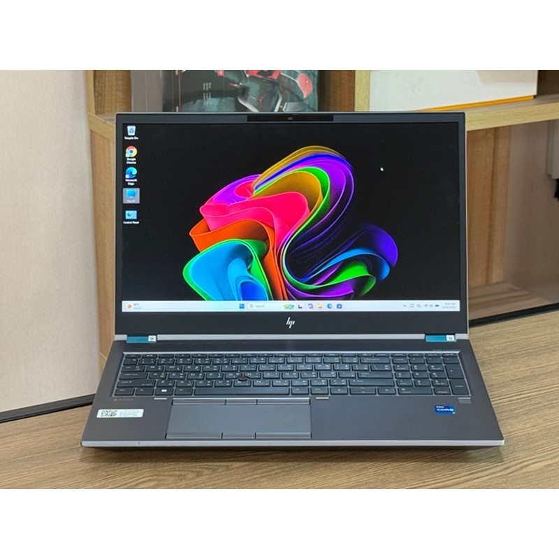 HP ZBook Fury 15 G8 Mobile Workstation i7-11800H SSD512GB RAM32GB Quadro RTX A4000 (8GB GDDR6)Win11P