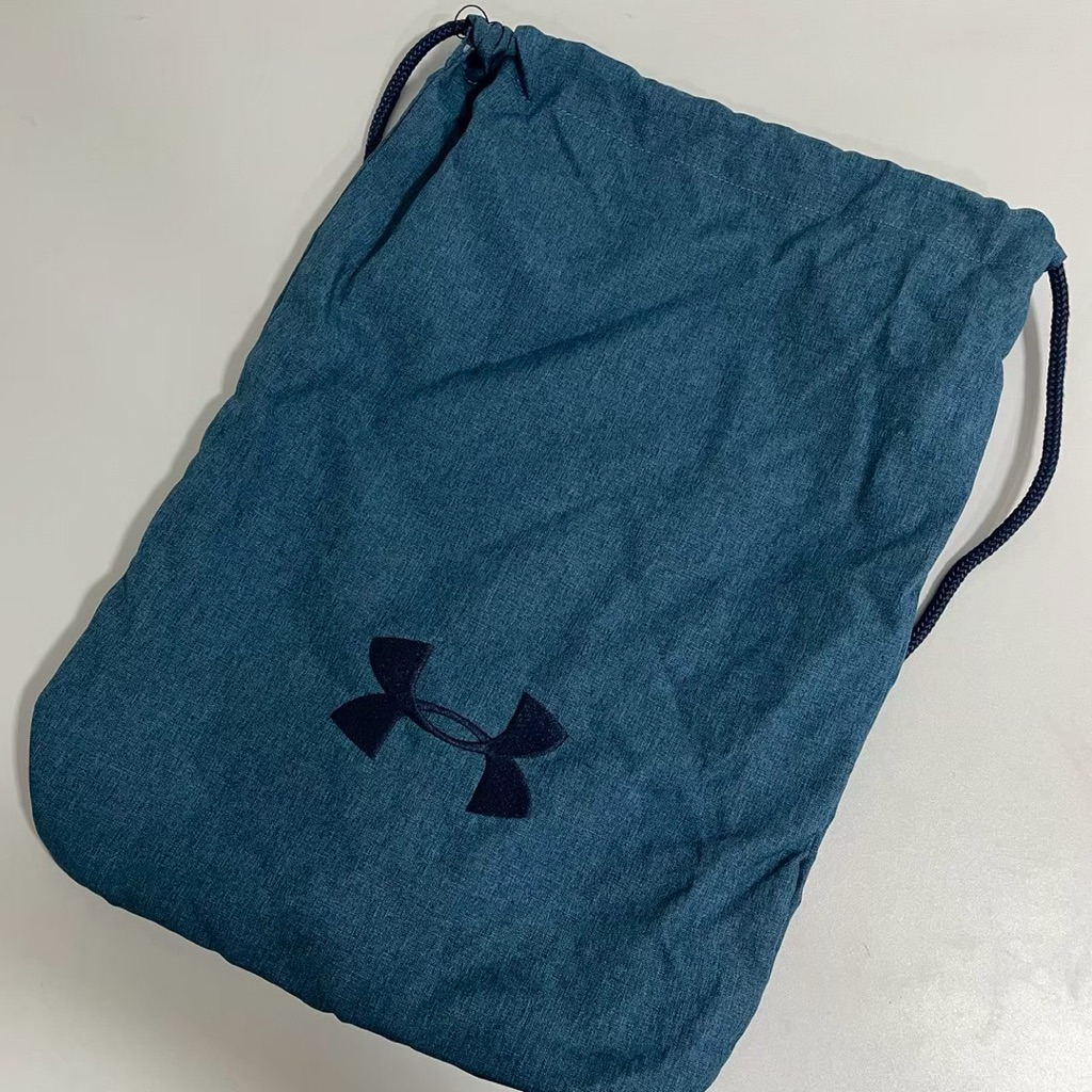 กระเป๋ากีฬา under armour