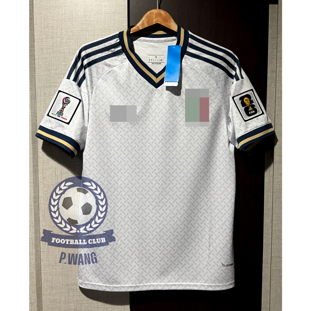 New !! เสื้อฟุตบอลโลกทีมชาติ อิmาลี 3A เกรดแฟนบอล Away ชุดเยือน ปี 2026 ฟลูออฟชั่นชื่อเบอร์นักเตะในทีม (ครบทุกคน)