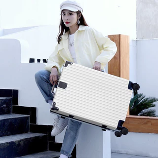 Suissewin กระเป๋าเดินทางเฟรมอะลูมิเนียม Premium Frame Aluminium วัสดุPC กระเป๋าเดินทาง รุ่น M200