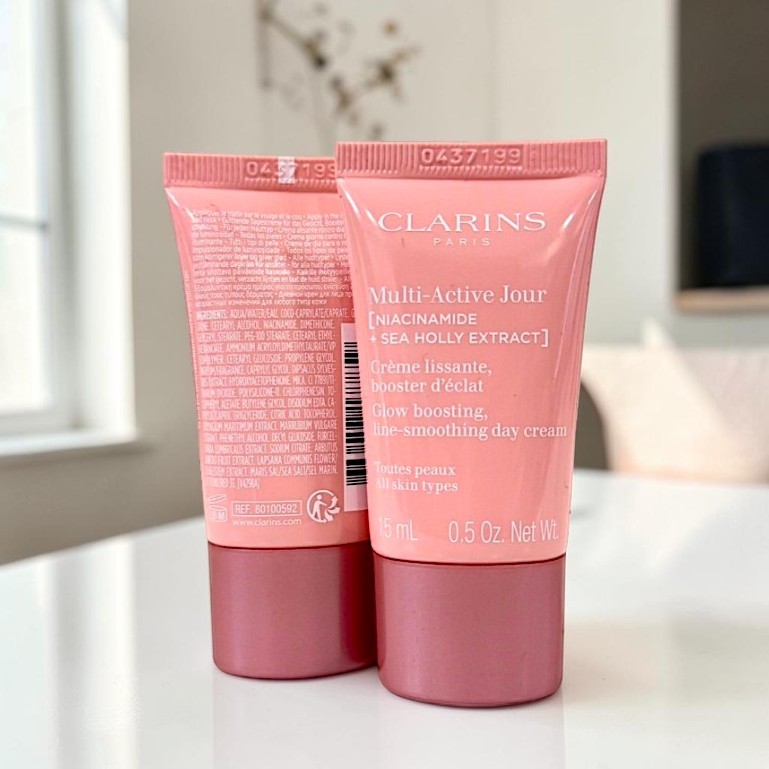 C.larins Multi-Activer Day&Night Cream ครีมบำรุงสำหรับกลางคืนและกลางวัน มีสูตรและขนาดให้เลือก