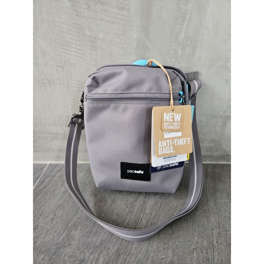 Pacsafe GO Festival Crossbody กระเป๋าสะพายข้าง กระเป๋ากันขโมย ของแท้