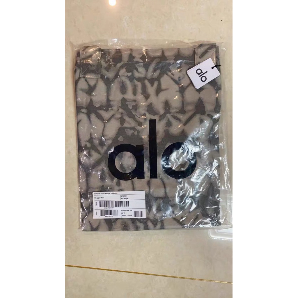 Alo tote bag กระเป๋า