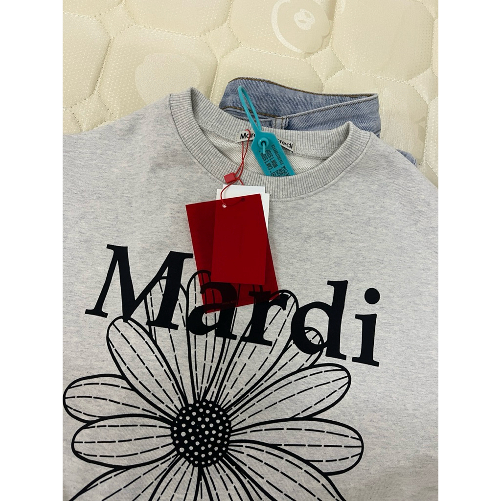 ปล่อยต่อ Mardi sweater [อก 42] รวมส่ง 1,290