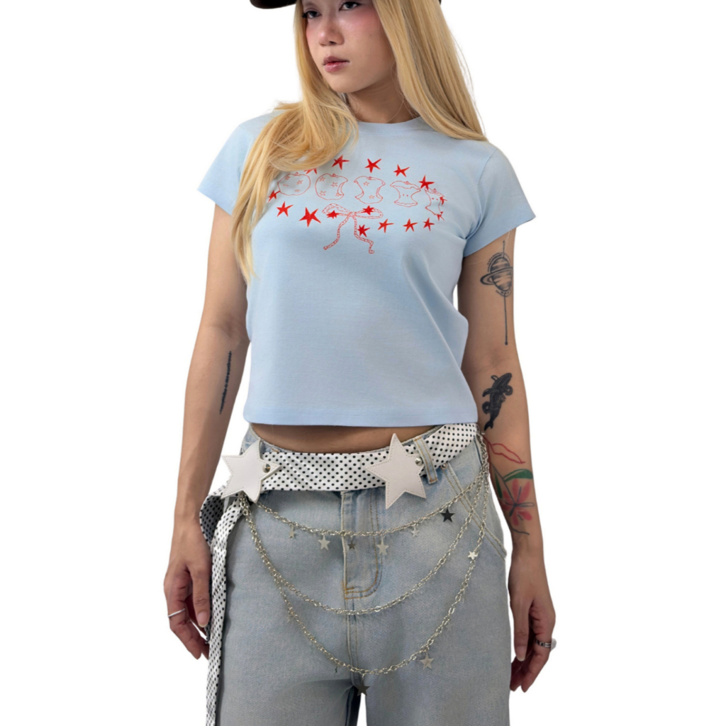 redolence.studio (Pre-order4-7days)Baby tee Apple on my star  เสื้อยืดเบบี้ที ผ้าเนื้อบาง