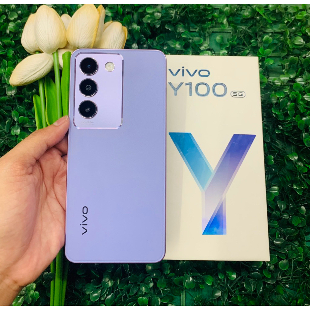 ViVo Y100 (5G)  RAM8GB/ROM128GB/เครื่องมือ2สภาพสวยมีรอยเล็กๆน้อยๆใช้งานได้ปกติสินค้ามีพร้อมส่ง