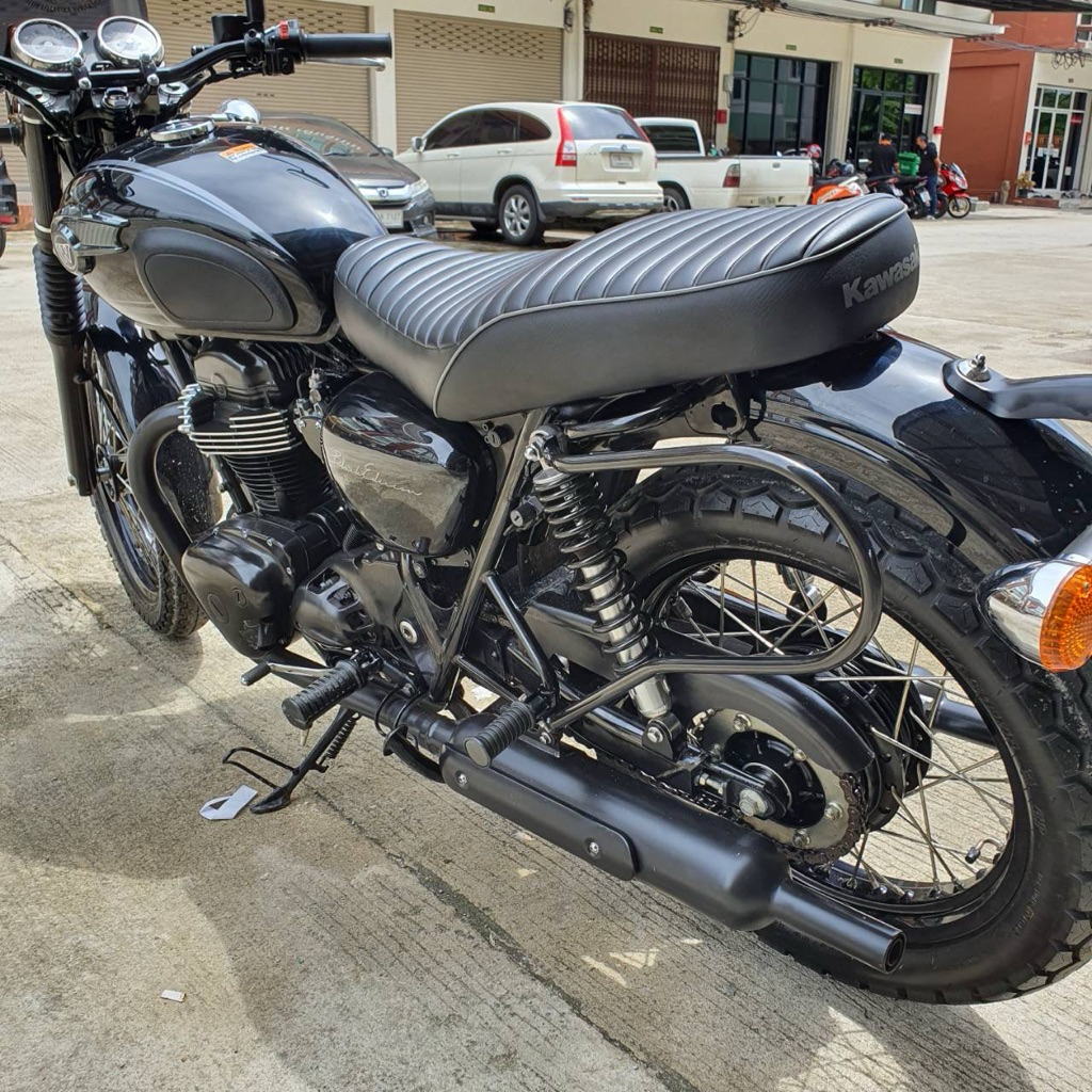แรคข้าง KAWASAKI W800