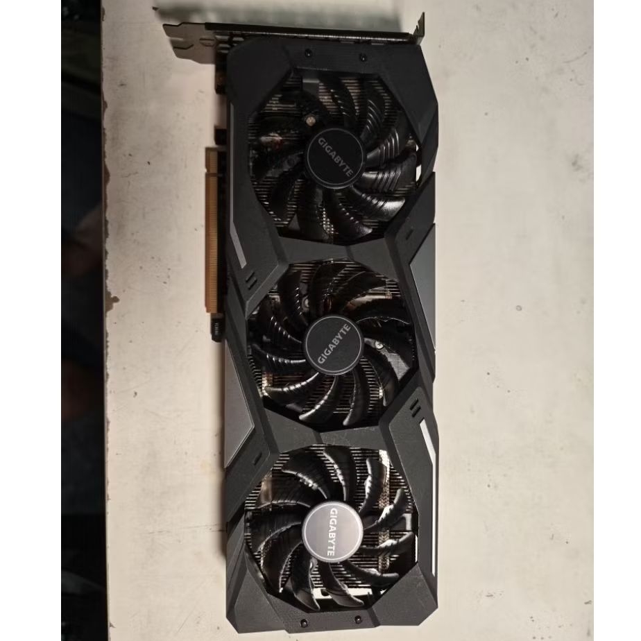 การ์ดจอ GIG RX5600XT 6GB GDDR6 มือสอง ไม่มีกล่อง พร้อมใช้งาน สภาพ 99% ถ่ายจากการ์ดจริง