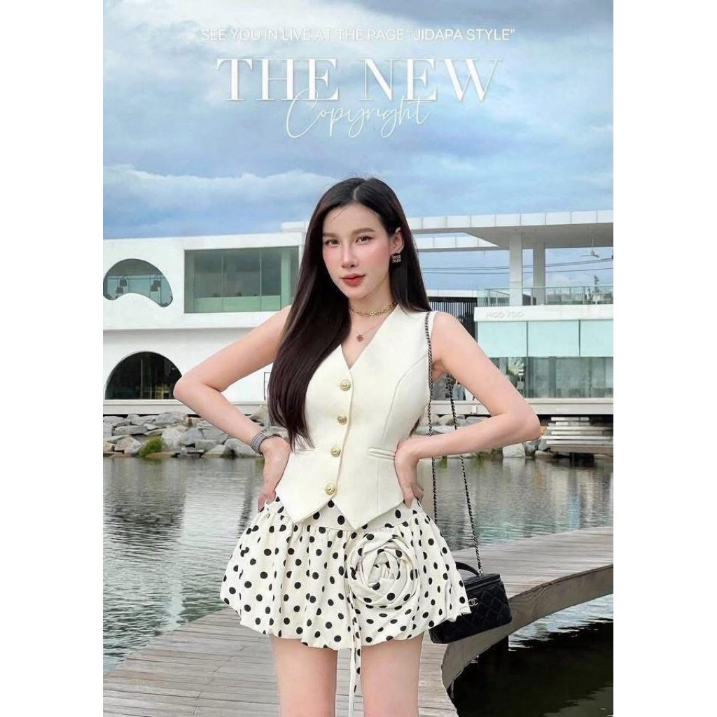 Used one!! คอลใหม่ จาก Jidapa Style (Size M) งานเซ็ม เสื้อ+กระโปรงบอลลูน สวยมาก ลูกคุณที่สุด 🤍🤍🤍