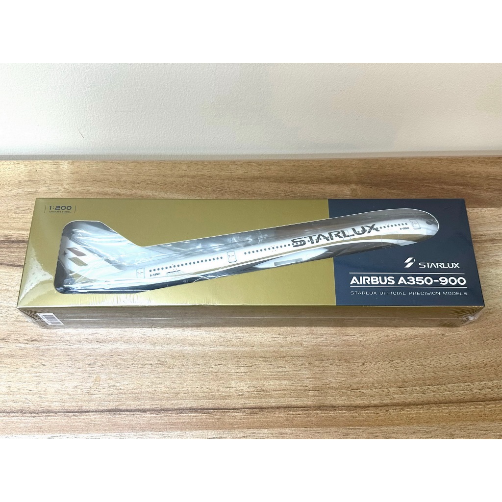 (พร้อมส่งจากไทย) โมเดลเครื่องบิน Starlux Airlines ✨ Airbus A350-900 1:200 Aircraft Model B-58501 (Ne