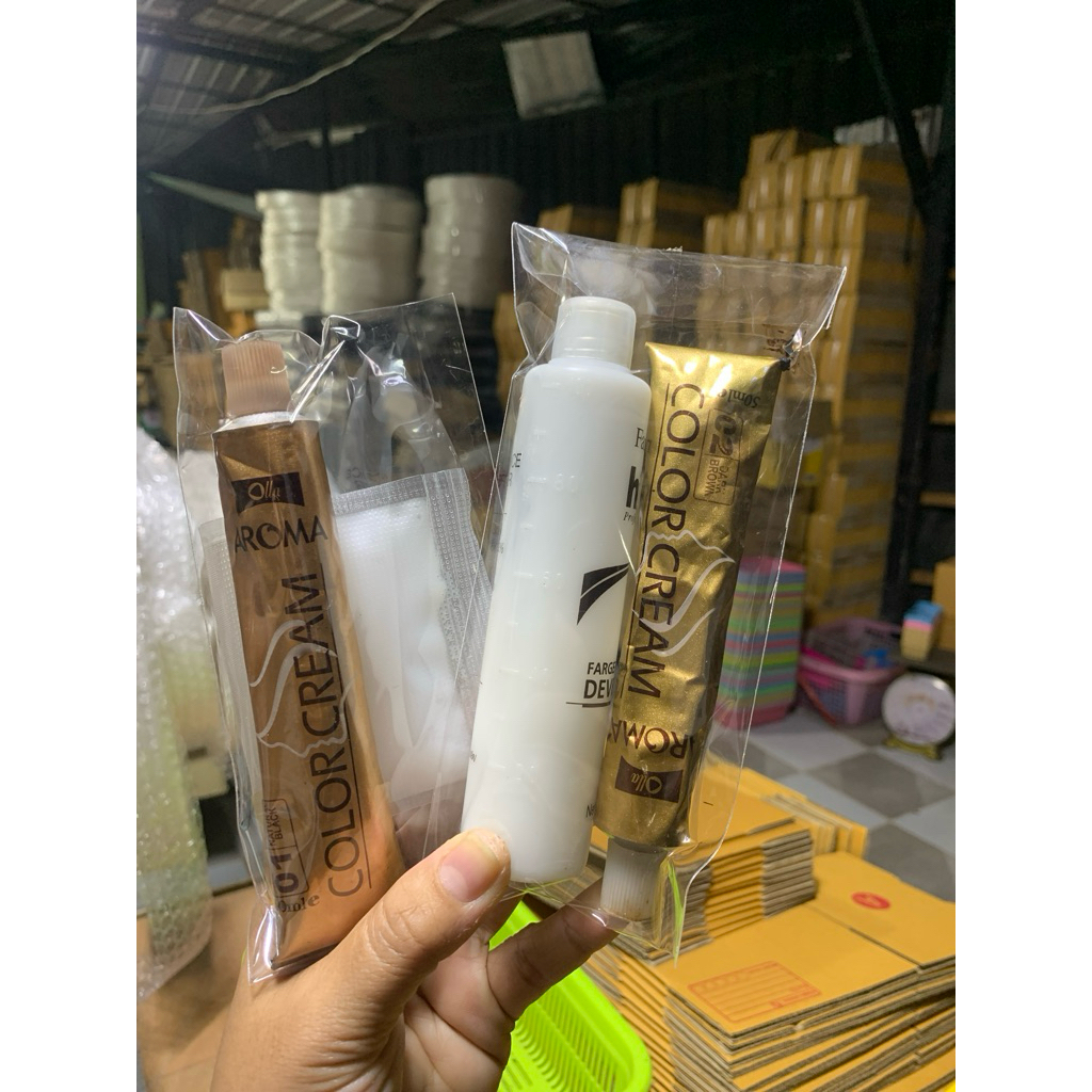 🔥ลดล้างสต๊อก🔥แบบถุง AROMA อโรม่า แชมพูปิดผมขาว (งานไม่มีกล่อง)ไม่มีแปรง. พร้อมส่ง