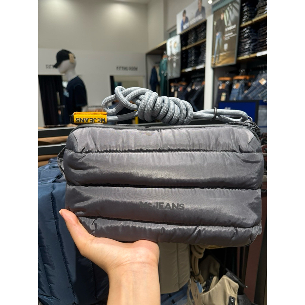 [พร้อมส่ง] กระเป๋าสะพายข้าง Mc jeans มีบริการเก็บเงินปลายทาง