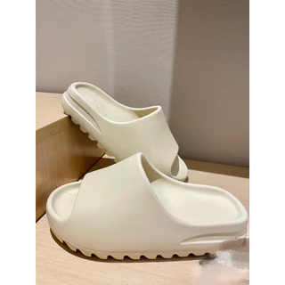 [ของแท้100%]originals adidas Yeezy Slide รองเท้าแตะ รองเท้าแตะผู้ชายใส่สบาย ลำลองและสบายสำหรับ