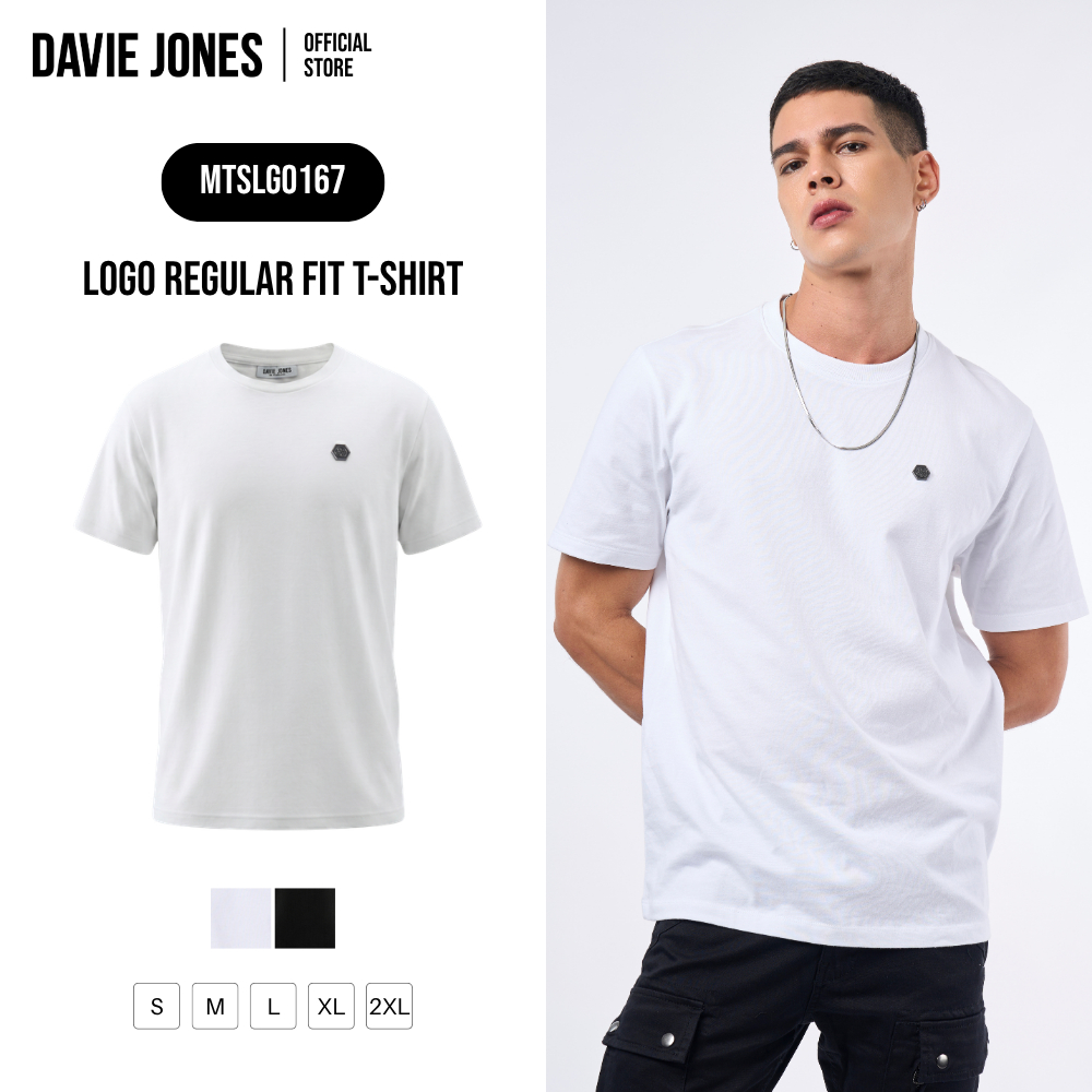 DAVIE JONES [BE FEARLESS] เสื้อยืดผู้ชาย Logo Regular Fit T-Shirt สีขาว ดำ LG0167
