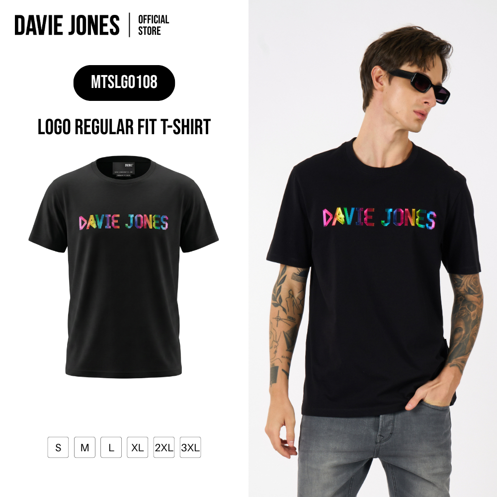 DAVIE JONES [BE FEARLESS] เสื้อยืดผู้ชาย Logo Regular Fit T-Shirt สีดำ LG0108