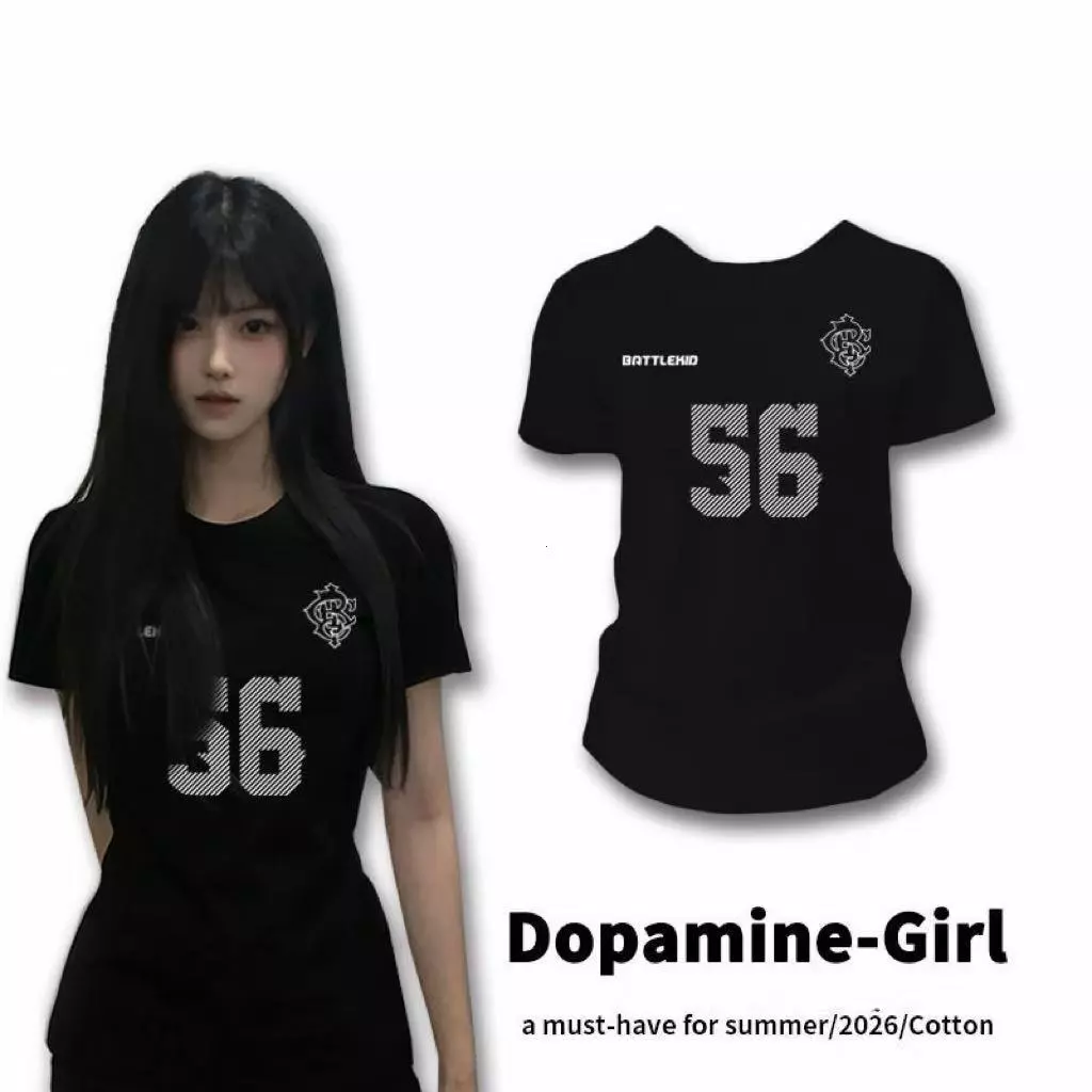 COD พร้อมส่ง เสื้อยืดฤดูร้อนผู้หญิง สีดำรุ่นเบสิค แขนตรงเข้ารูป สไตล์สาวแซ่บอเมริกัน ใส่ได้ทุกลุค
