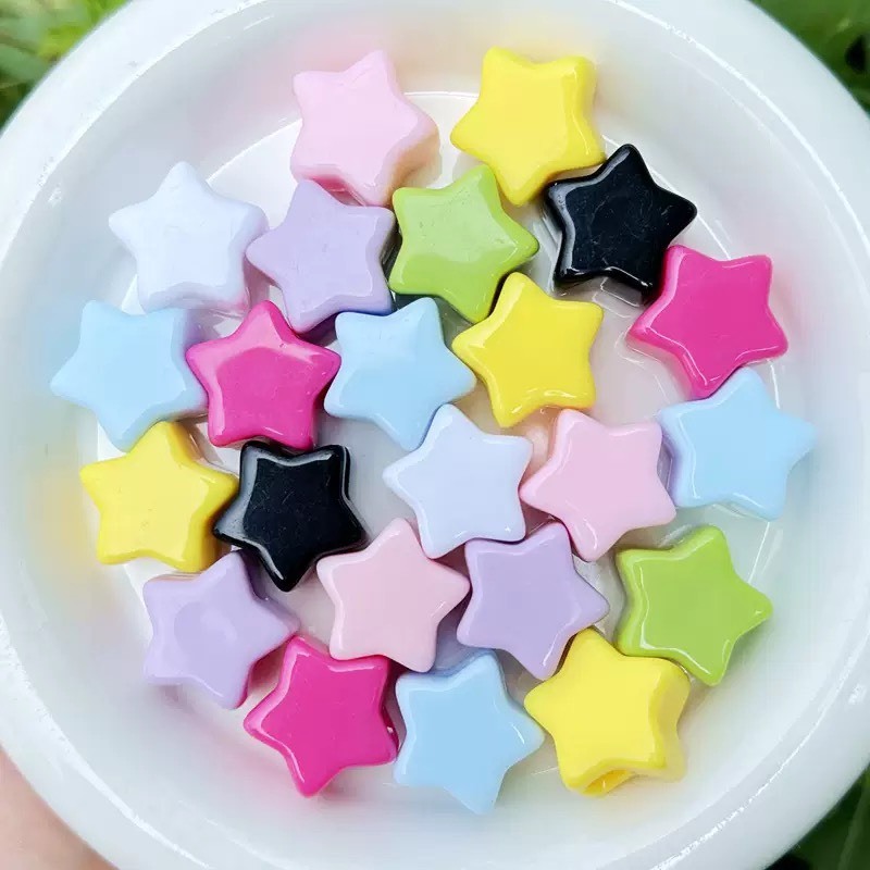ลูกปัด ดาว หัวใจ สีสด รูร้อยรูใหญ่ อุปกรณ์เสริมงานฝีมือ DIY เหมาะสมสำหรับทำทีร้อนกระเป๋า พวงกุญแจ