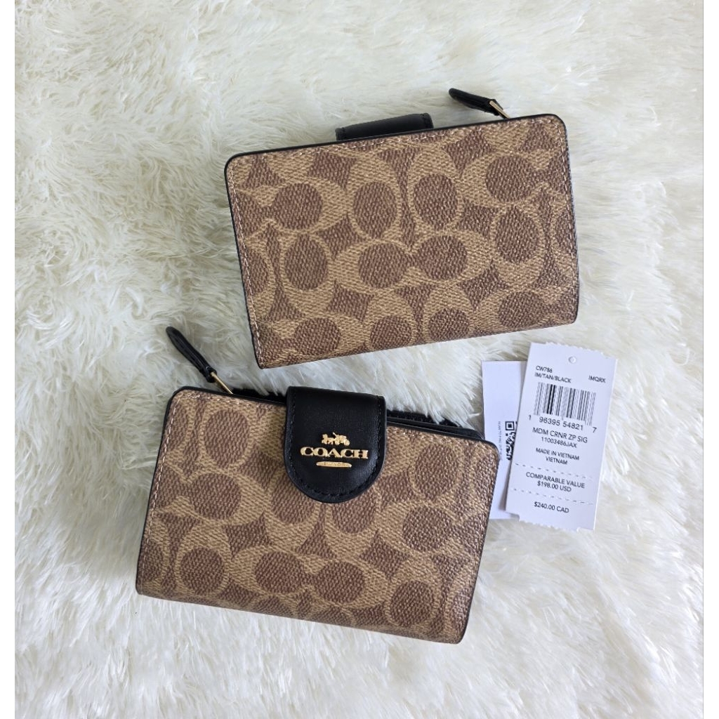 coach cw786 แท้ 💯 2 พับ ใบกลาง ขนาด 5 นิ้ว