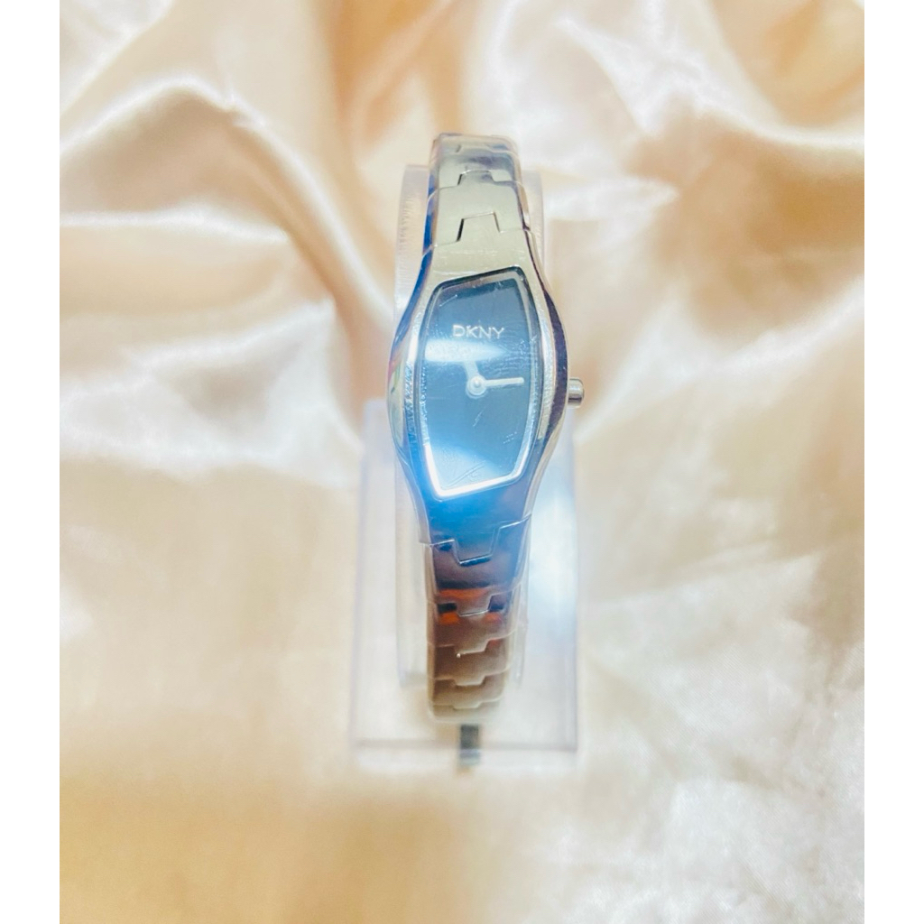 นาฬิกา DKNY มือสองของแท้