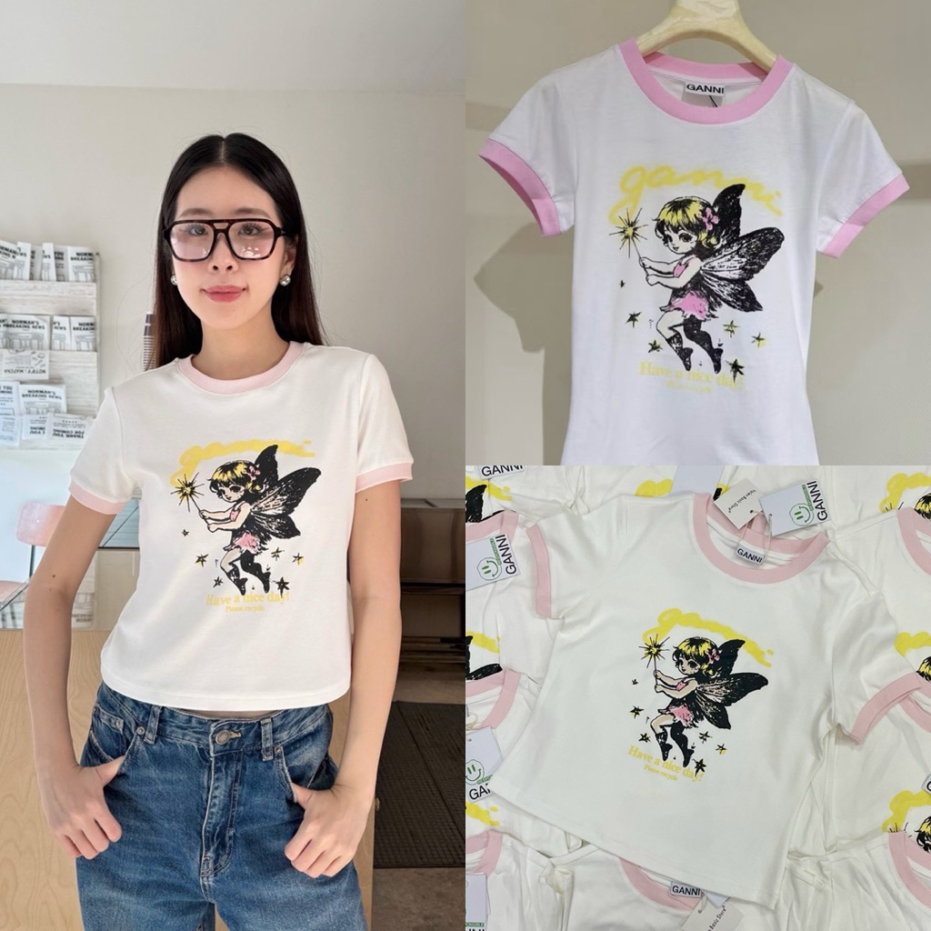 Ganni baby tee 🤍  เสื้อยืดคอกลมแขนสั้นทรงเบบี้ที ลายใหม่น่ารักมาก ลายสกรีนหน้า แบรนด์ดังเกาหลี ผ้ายืดหยุ่น