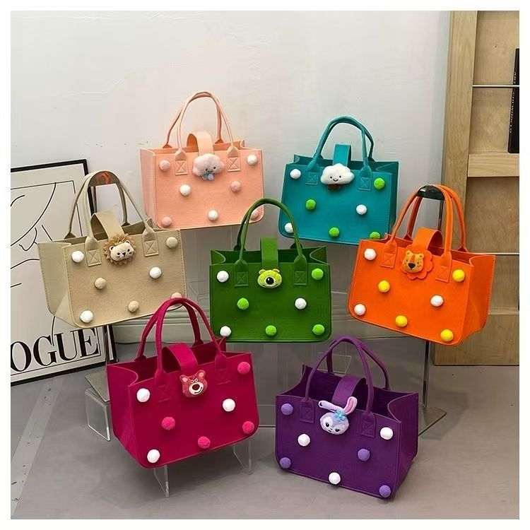 กระเป๋าถือ กระเป๋าใส่ของใช้เด็ก กระเป๋าอเนกประสงค์ มาพร้อมตกแต่ง 30*20*18cm