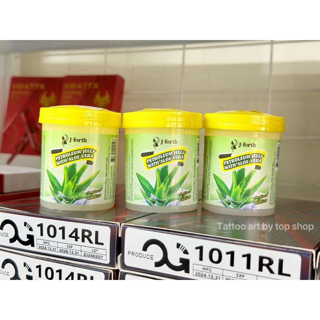 J-forth Petroleum Jelly With Extract เจ-โฟร์ท ปิโตรเลียม เจลลี่  55ml