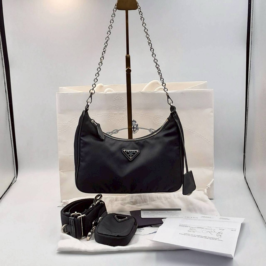 Prada Re-Edition 2005 Re-Nylon Y.19