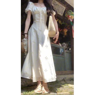 (พร้อมส่ง) Excellent creamy dress ชุดเดรสแขนตุ๊กตา ผ้าปักฉลุดอกไม้