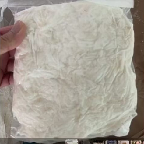 เนื้อมะพร้าวน้ำหอมบ้านแพ้วขูดริ้วเล็กเนื้อ2ชั้นขนาด500gเหมาะสำหรับทำขนมและสมูทตี้