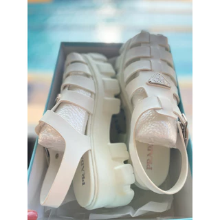 รองเท้า PRAด้า สีขาวเกรด1:1ส่งในไทย