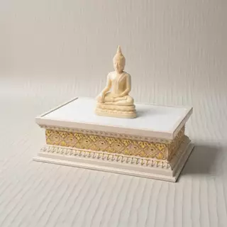 ฐานวางพระลายดอกพิกุลสีขาว พื้น PVC สีขาว เกรดพรีเมี่ยม ฐานสูง 2 นิ้ว