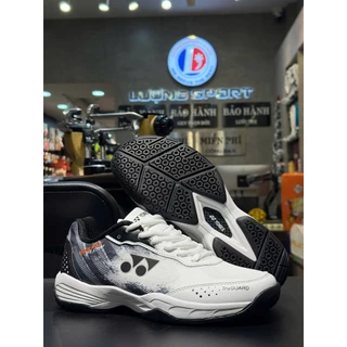รองเท้าแบดมินตัน YONEX COURT FLOW (สินค้าลิขสิทธิ์แท้ 100%)