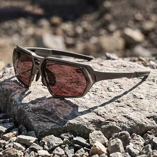 แว่นตากันแดดกีฬา ร้านไทยส่งเร็ว แว่นตากันแดดสปอร์ต ทรงโค้ง เลนส์ Polarized กัน UV400