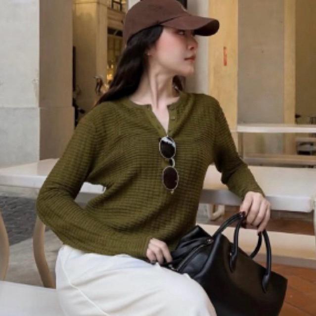 KATHLEEN cutwork sweatshirt เสื้อ knit แขนยาวลายฉลุทรงสวย ผ้าระบายอากาศ