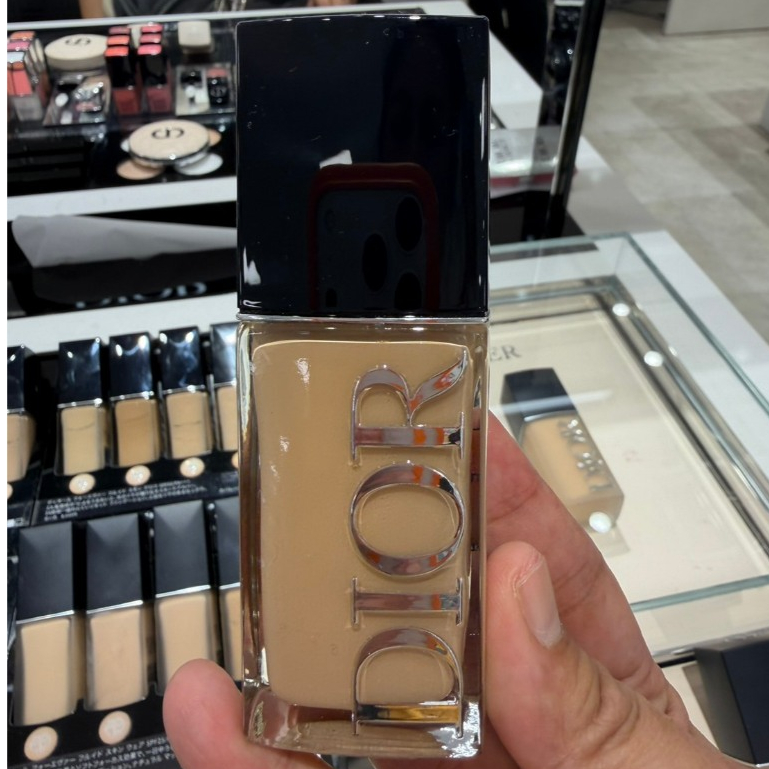 [พร้อมส่ง 14พค.  🇯🇵 แถมถุง Dior] Dior Forever Skin Glow (สูตรใหม่ 2026) แท้ 10000%