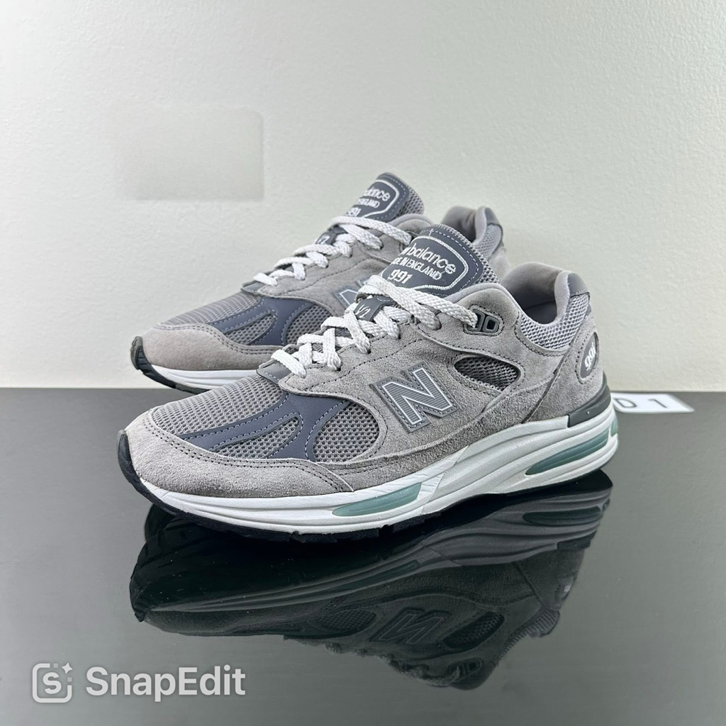NB 991V2 UKไซส์ 39.5EUR (24.5CM) มือ2 ใส่ต่อยาวๆๆค่ะ