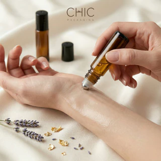 พร้อมส่ง ขวดลูกกลิ้งแก้วสีชา 3/5/10ml ฝาดำ หัวลูกกลิ้งแบบโรลออน ใส่น้ำมันหอมระเหย น้ำหอม