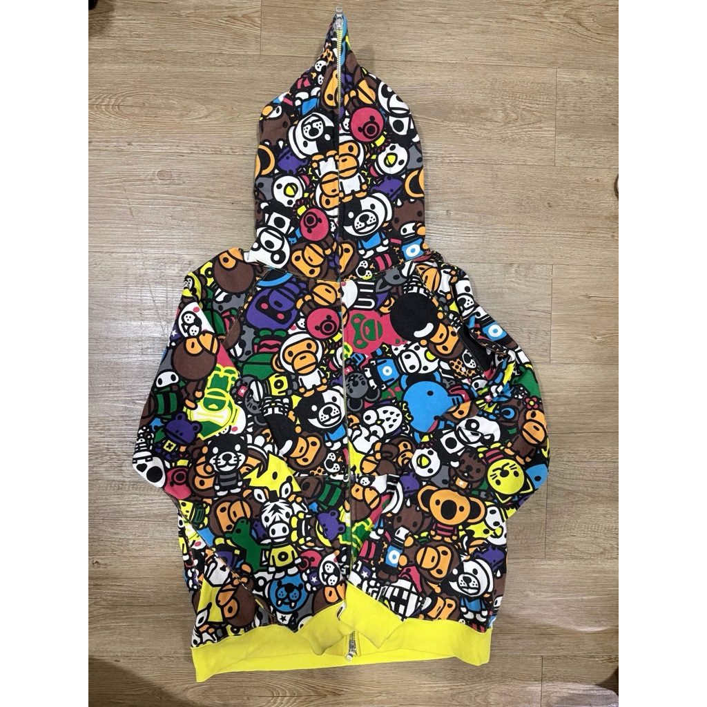 Bape Hoodie Milo and friend