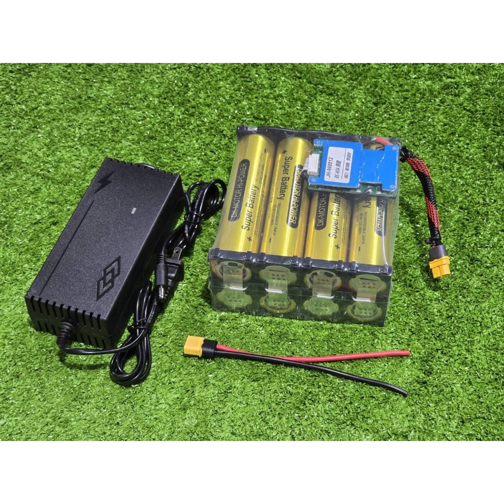 แบตเตอรี่ลิเธียม 8s (แพ็ค4x2) (สีทอง dk motor) เกรดA. แท้ 25.6v - 29.2v 15,000mah. LiFePO4 32140 แบต