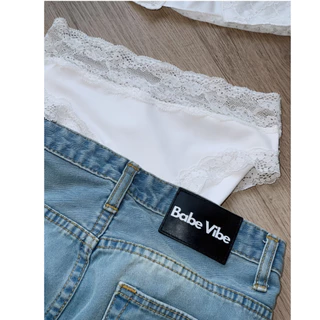 Angel Panty Babe Vibe | กางเกงในลูกไม้เอวสูง ขอบเอวแต่งลูกไม้ พรางหน้าท้อง ใส่สบาย ลุคหวานละมุน เซ็กซี่เบา ๆ