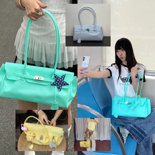 พร้อมจัดส่ง🚚กระเป๋า Jelly Bag Shoulder🎨10 สี PVC กระเป๋าเจลลี่สุดฮิตตอนนี้ Jelly กระเป๋าสะพายไหล่ กระเป๋าโท้ท Kiiikiii