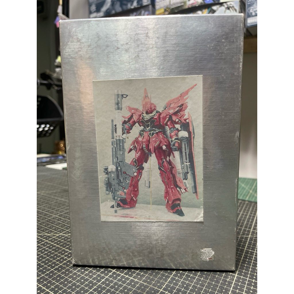 ชุดแต่งเรซิ่น Mg 1/100 Sinanju